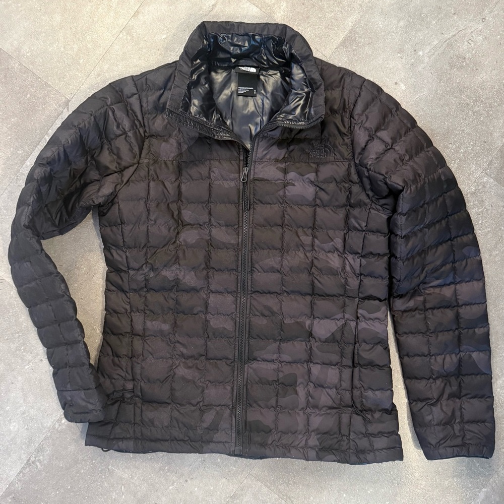 The North Face Thermoball Women’s Black Camo Jacket